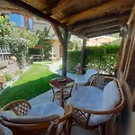 Guest house скендерова къща къщичка алиса