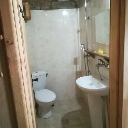 скендерова къща къщичка алиса לשטן