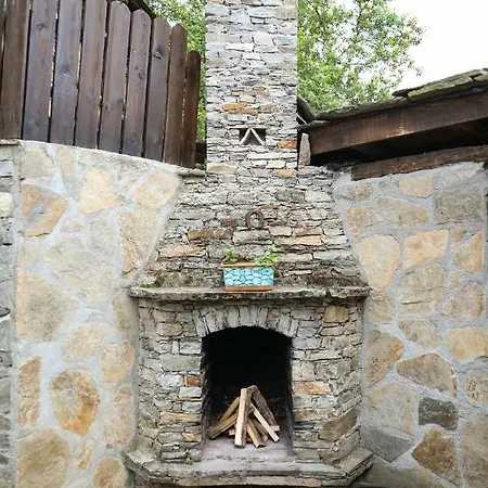 Guest house тодорината къща